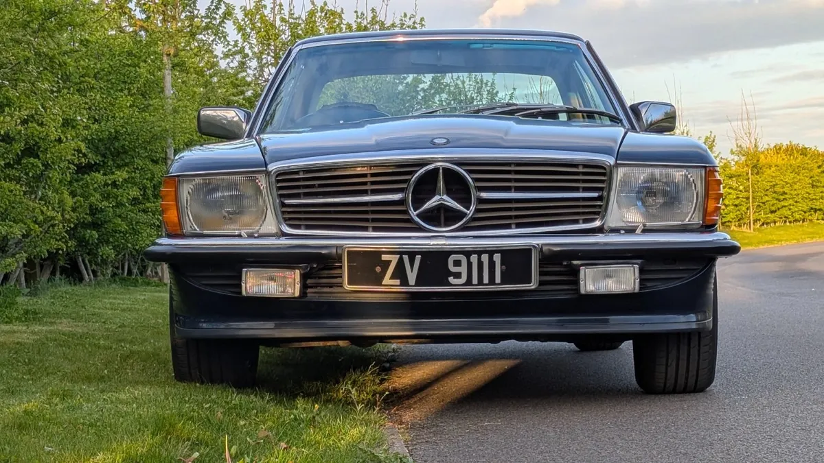 Mercedes-Benz 450 SLC - Image 2