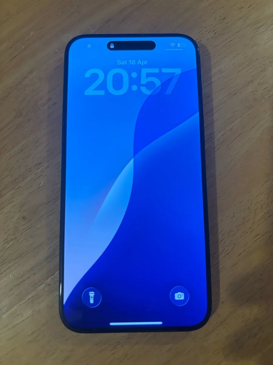 iPhone 15 Pro Max - Image 1