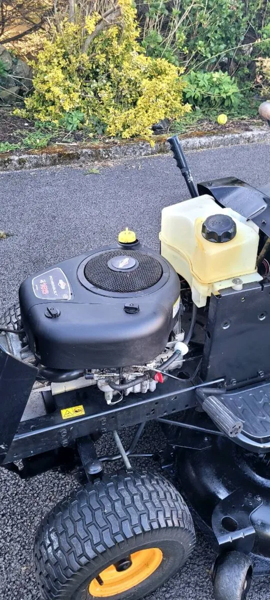 Partner(Husqvarna) ride on Lawnmower - Image 2