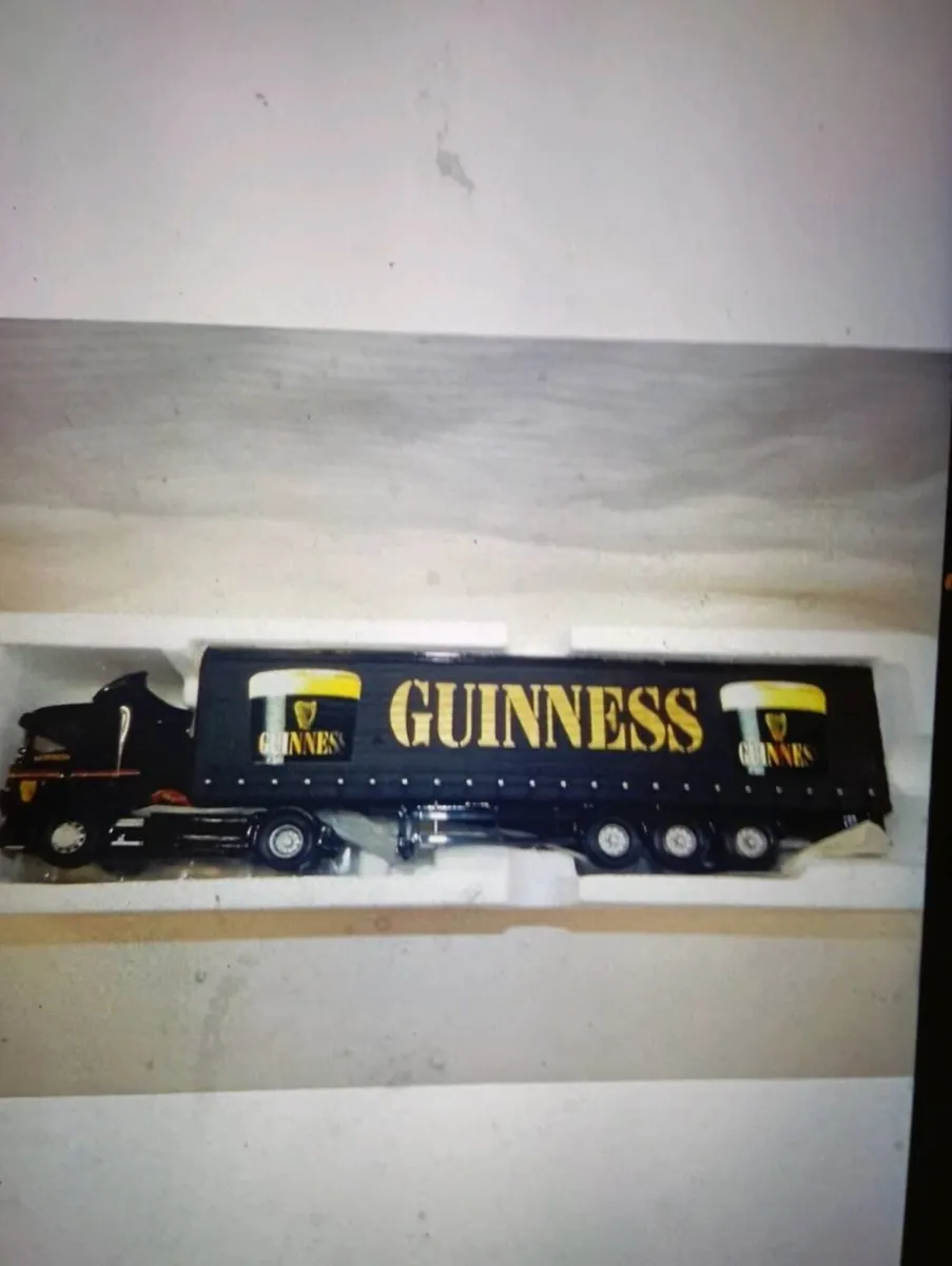 CORGI SCANIA  GUINNESS 1-50 SCALE DIE--CAST - Image 1
