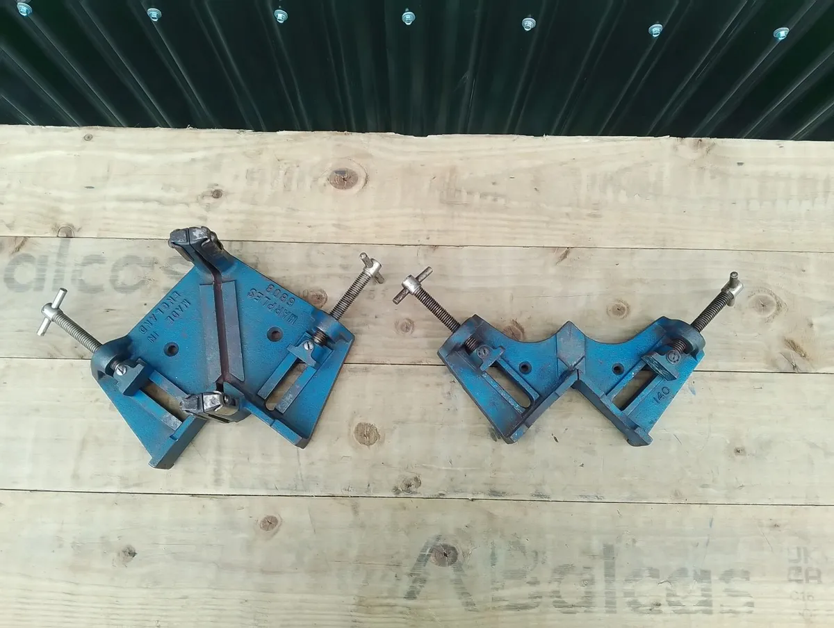 Corner Clamps - Image 1