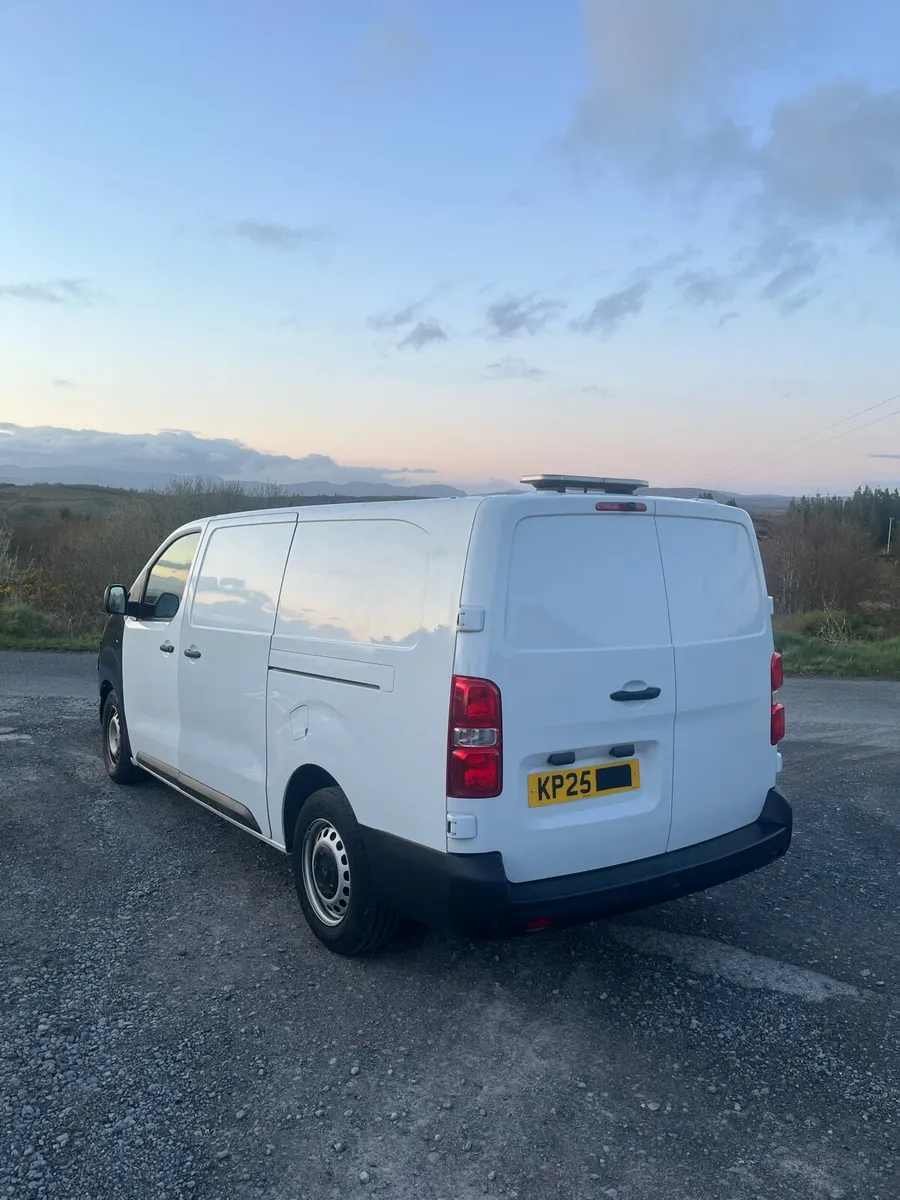 2025 Citroen dispatch no vat - Image 3