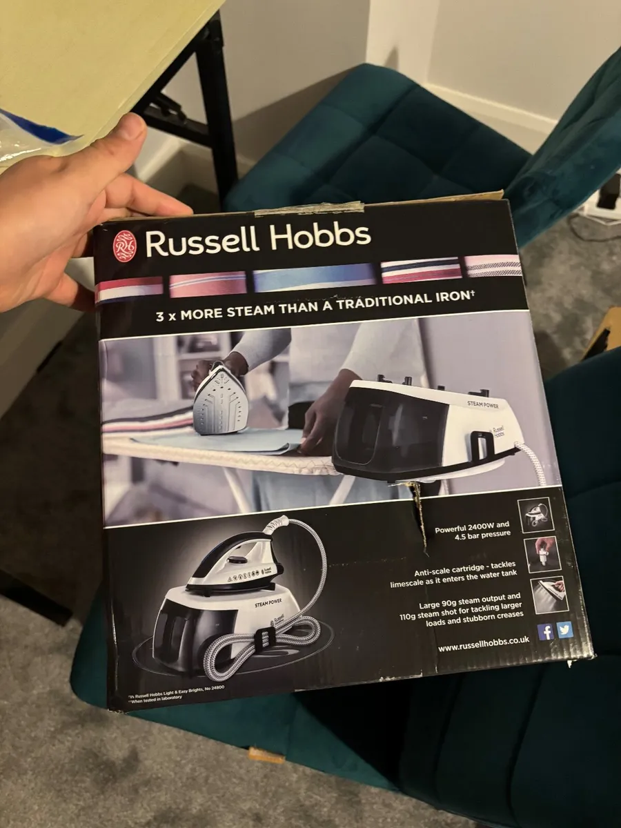 Russell Hobbs 24420 Steam Generator Iron, Series 1 - Image 2