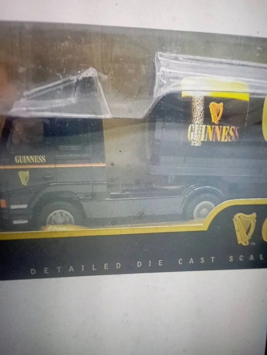 CORGIS GUINNIES  DIE - CAST MODLE.F12 TANKER - Image 3