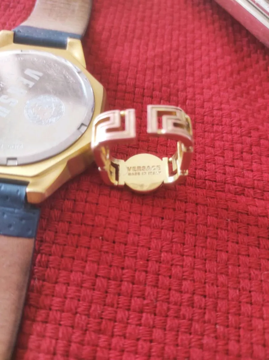 Versace watch & Versace ring - Image 4