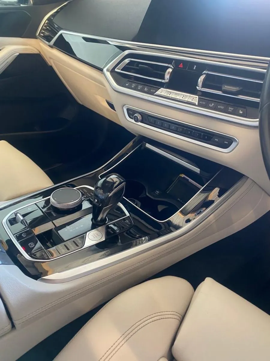 BMW X5  N1 Crewcab - Image 4