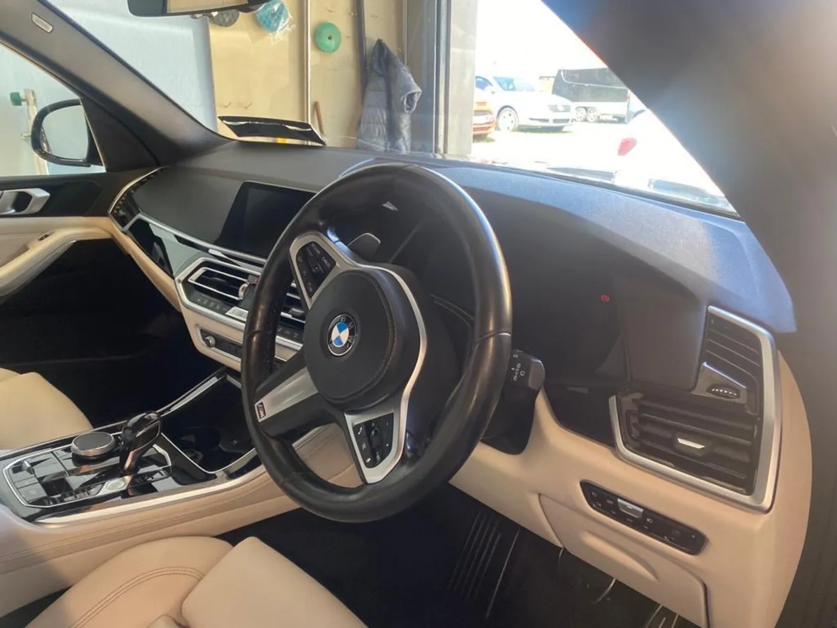 BMW X5  N1 Crew cab - Image 2