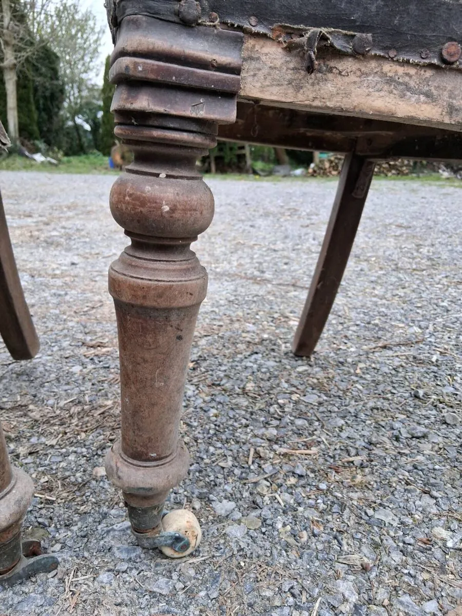 Dining chairs for restoration - Image 4