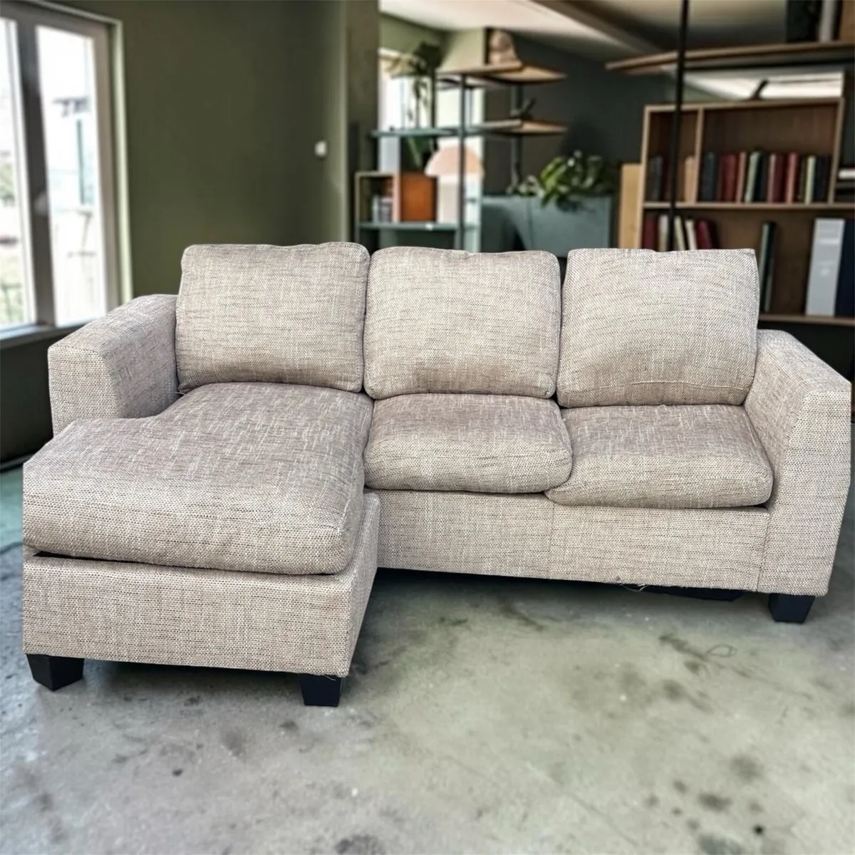 Reversible Corner sofa - Image 2