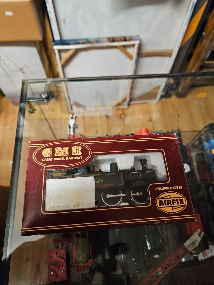 Hornby Airfix OO Gauge Steam Engine