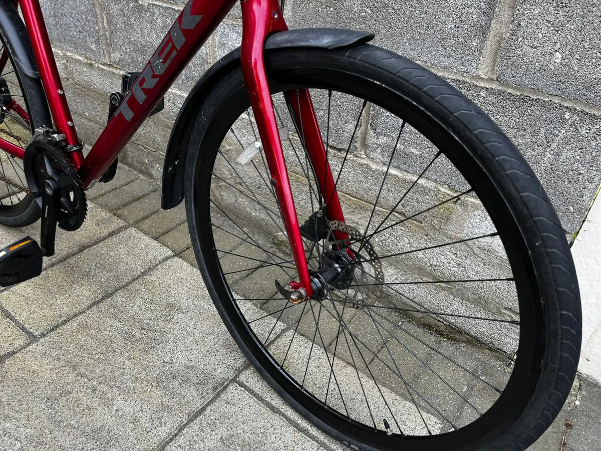 Trek FX Large - Image 2