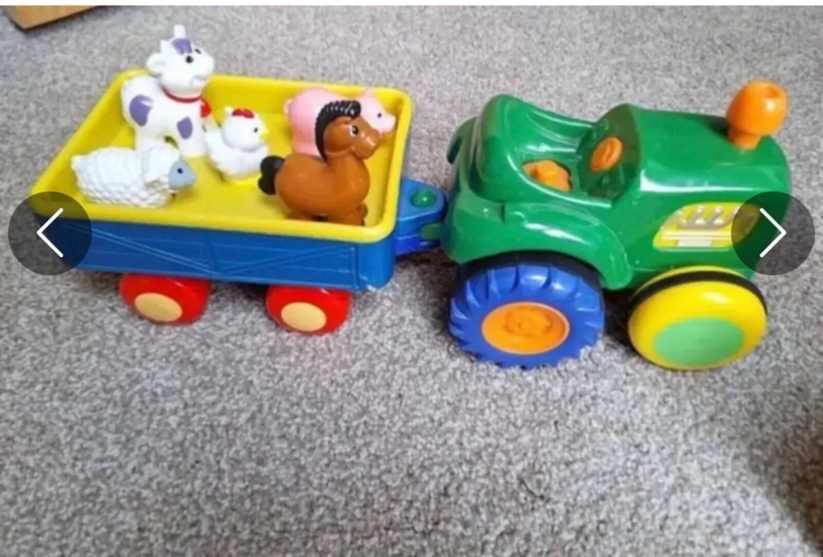 Old Macdonalds tractor - Image 2