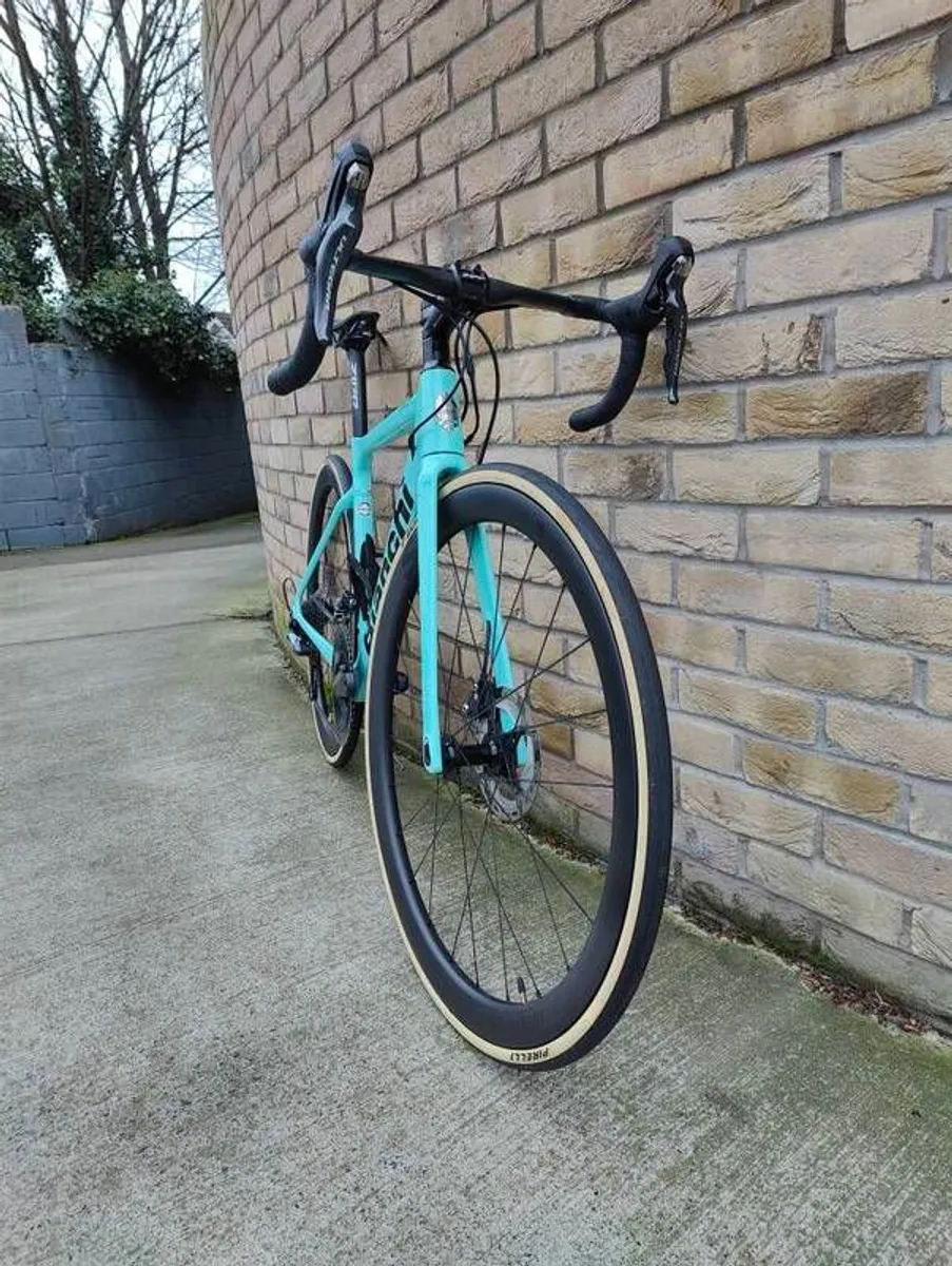 Bianchi Sprint road bike small - Image 3