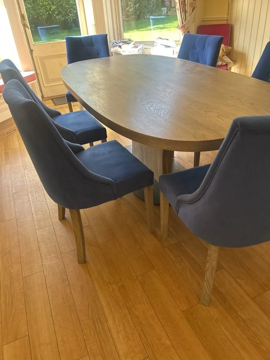 table for sale - Image 3