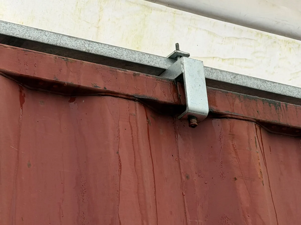 40ft Container Shelter With Rear Wall Enclosed - Image 4