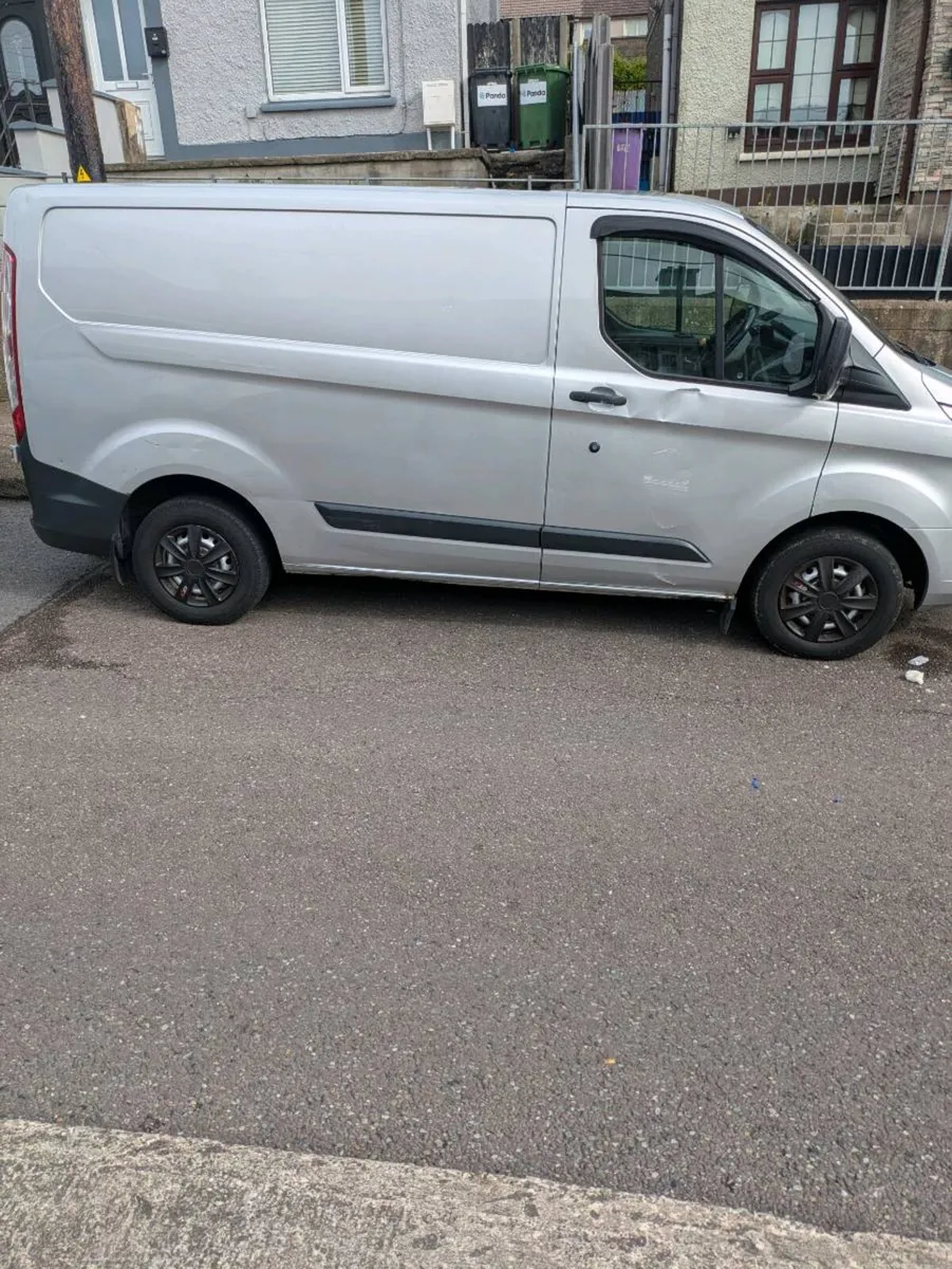 FORD Transit custom - Image 1