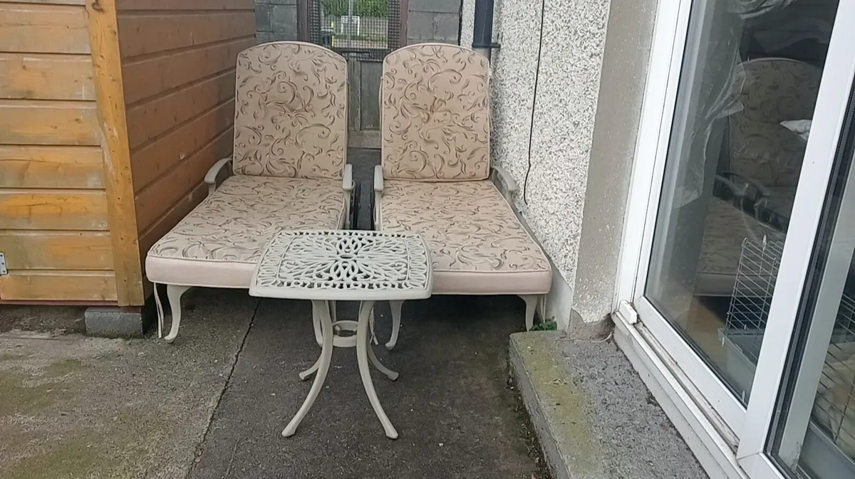 Garden furniture - Image 2