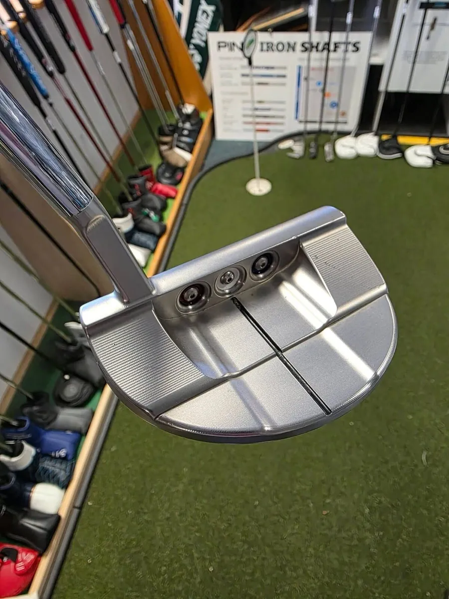 Scotty Cameron Champions Choice Button Back 5.5 - Image 2