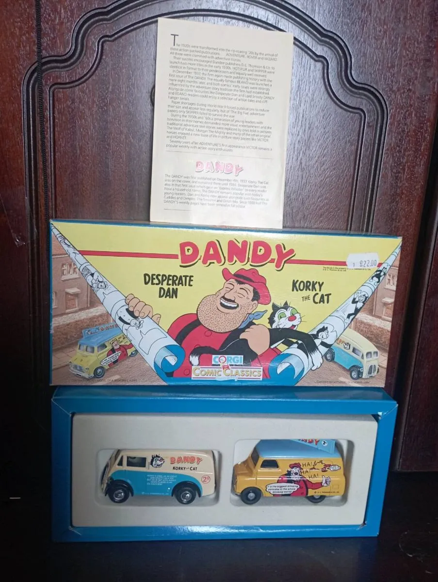 VINTAGE CORGI CLASSIC DIE--CAST MODLE'S VAN SET. - Image 2