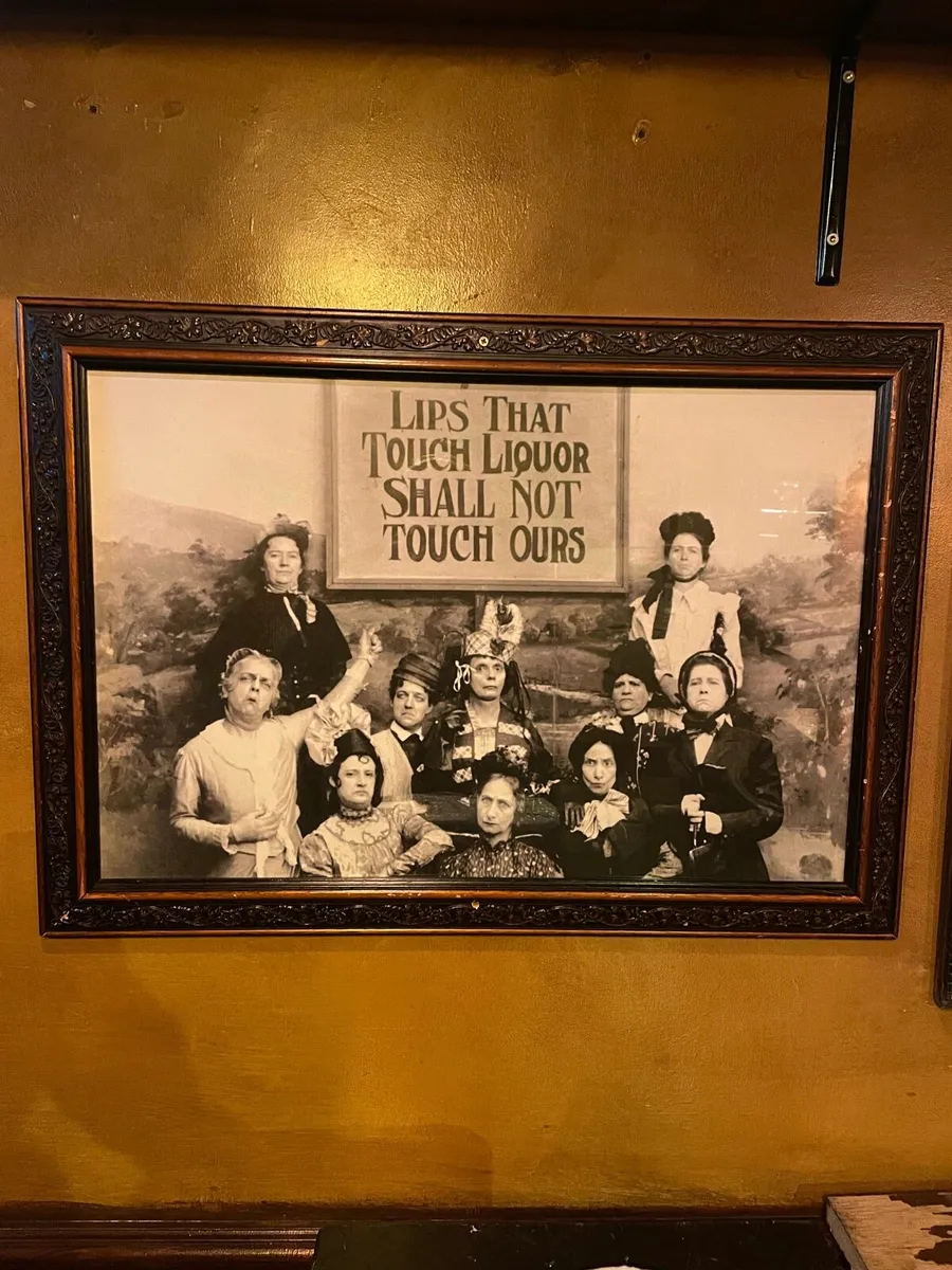 Guinness mirror pictures whiskey bar pub - Image 2