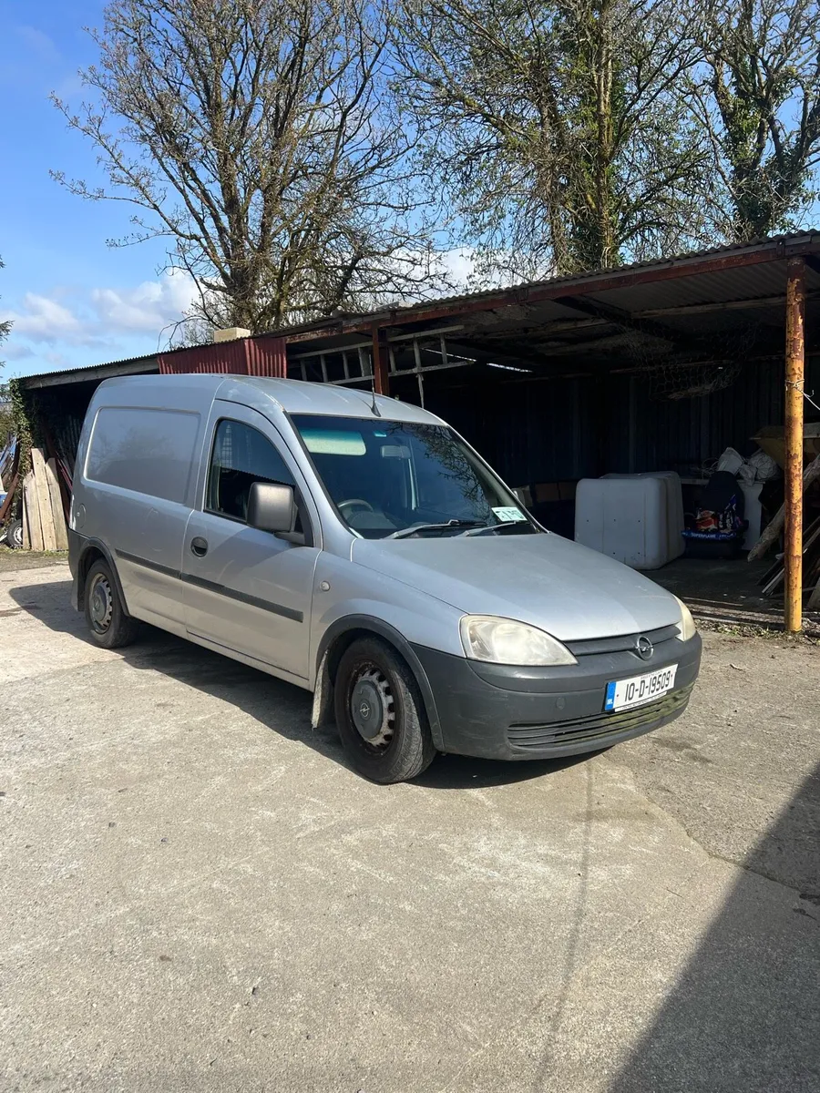 2010 Opel Combo - Image 1