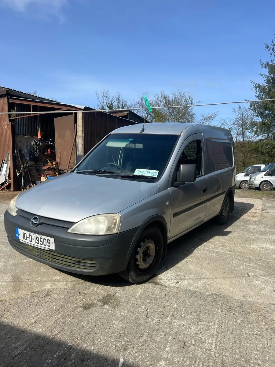 2010 Opel Combo - Image 2