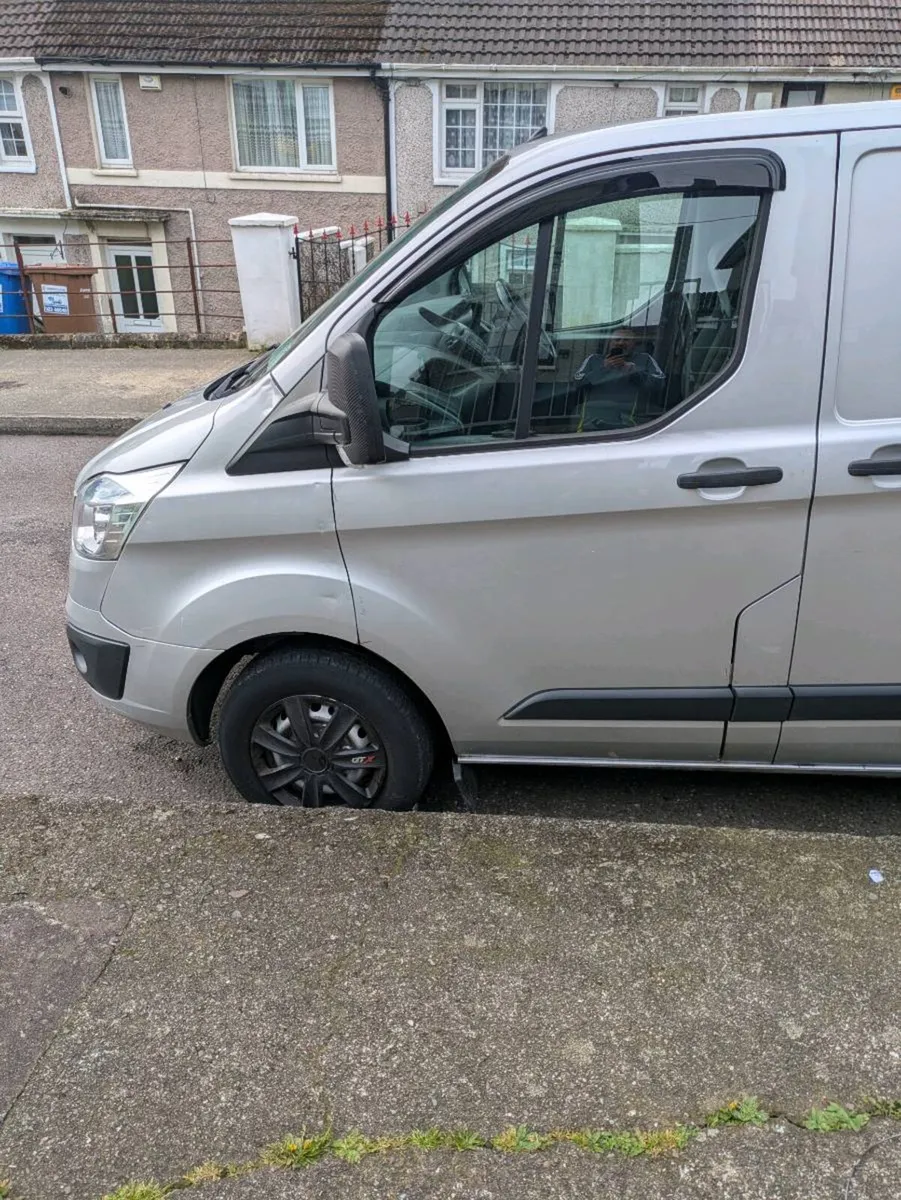 FORD Transit custom - Image 2