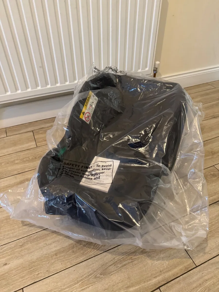 Origin Car Seat - Image 1