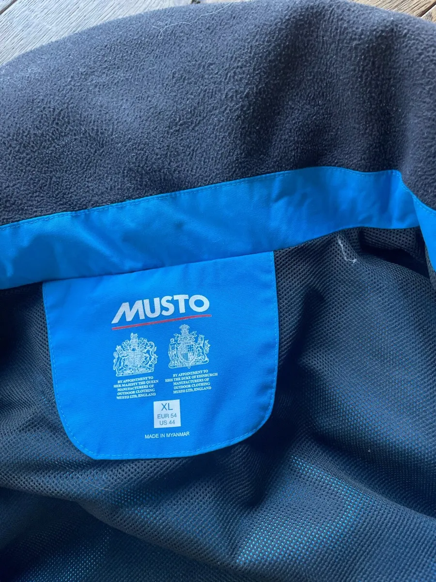 Musto offshore sailing jacket - Image 3