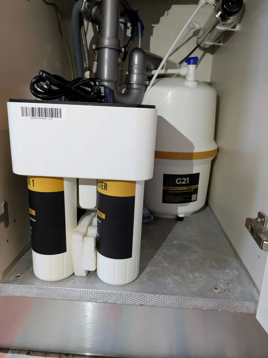 Reverse Osmosis Water Filter System + UV & Tank