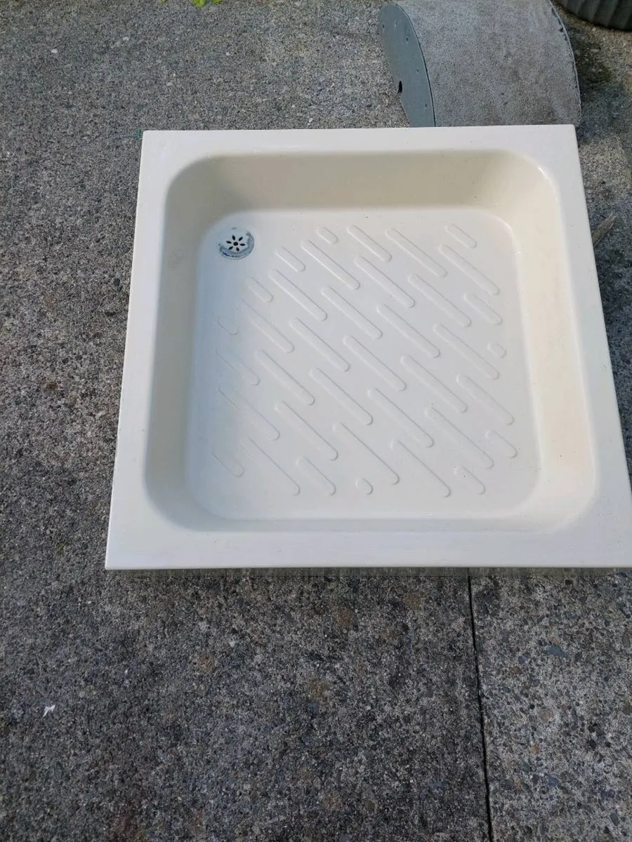 Shower tray - Image 2