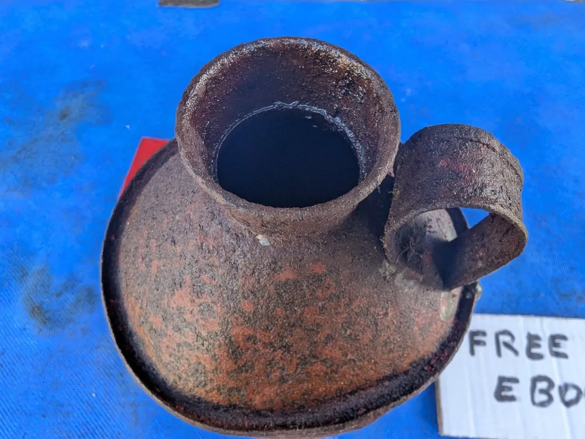 Handmade oil Can - Image 4