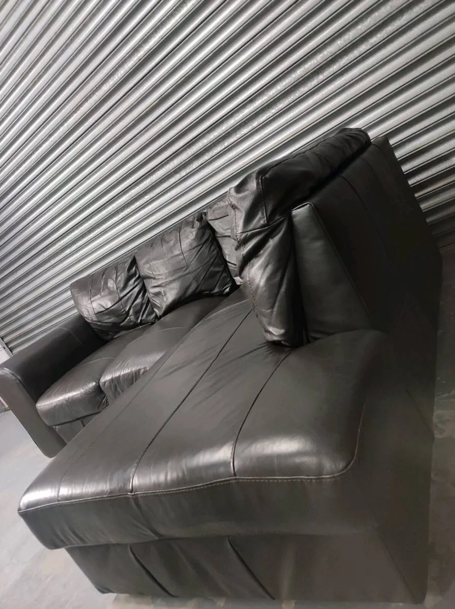 Leather corner sofa couch 🚚 - Image 3
