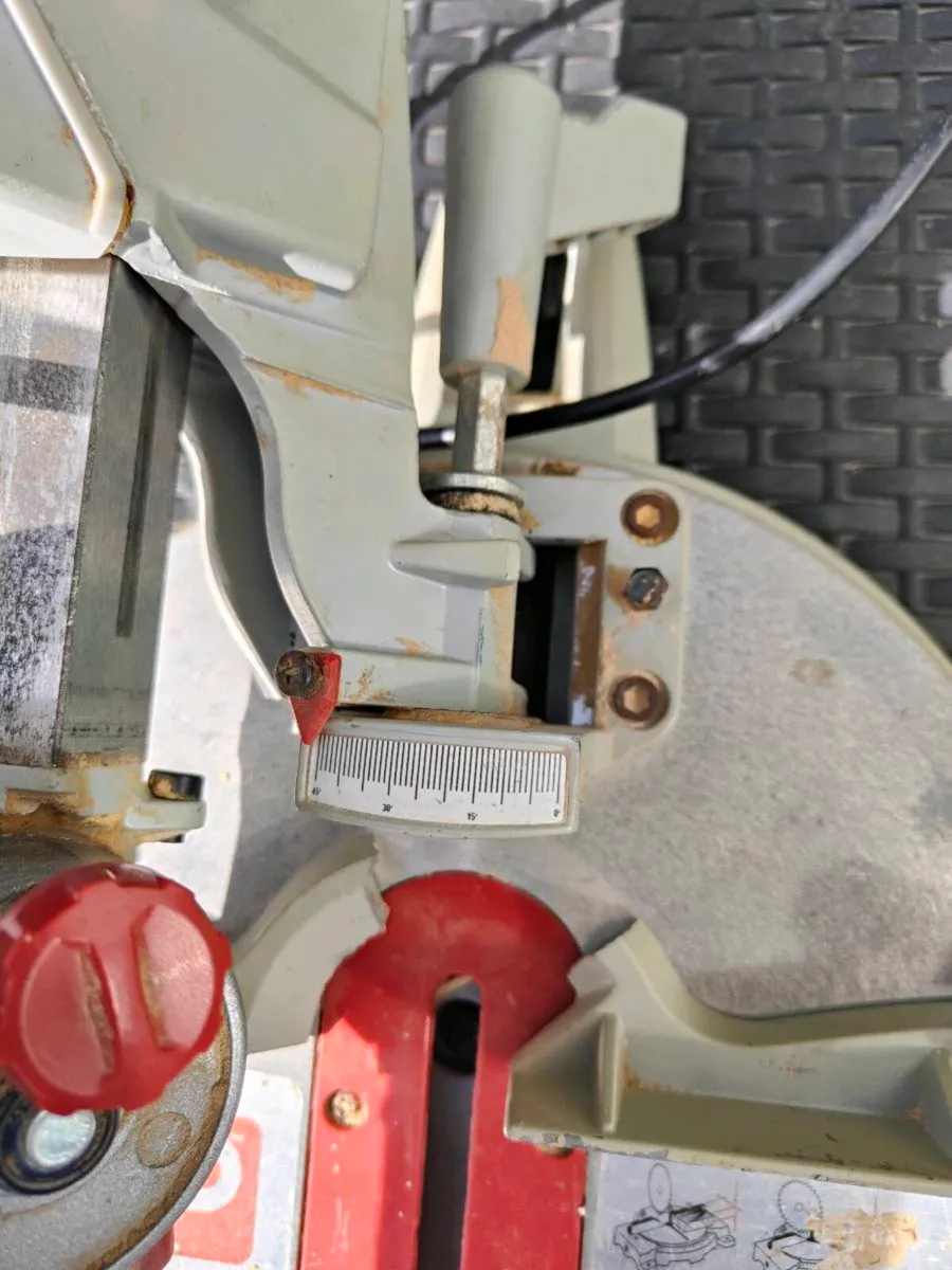 Sliding Mitre saw - Image 4