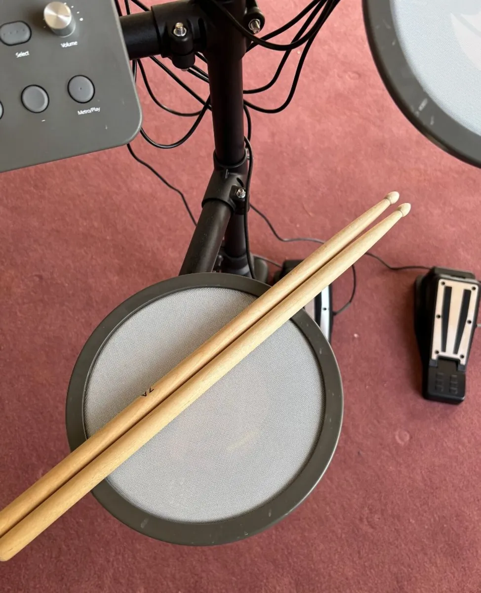 Electronic Beginner Drum Set - Image 3