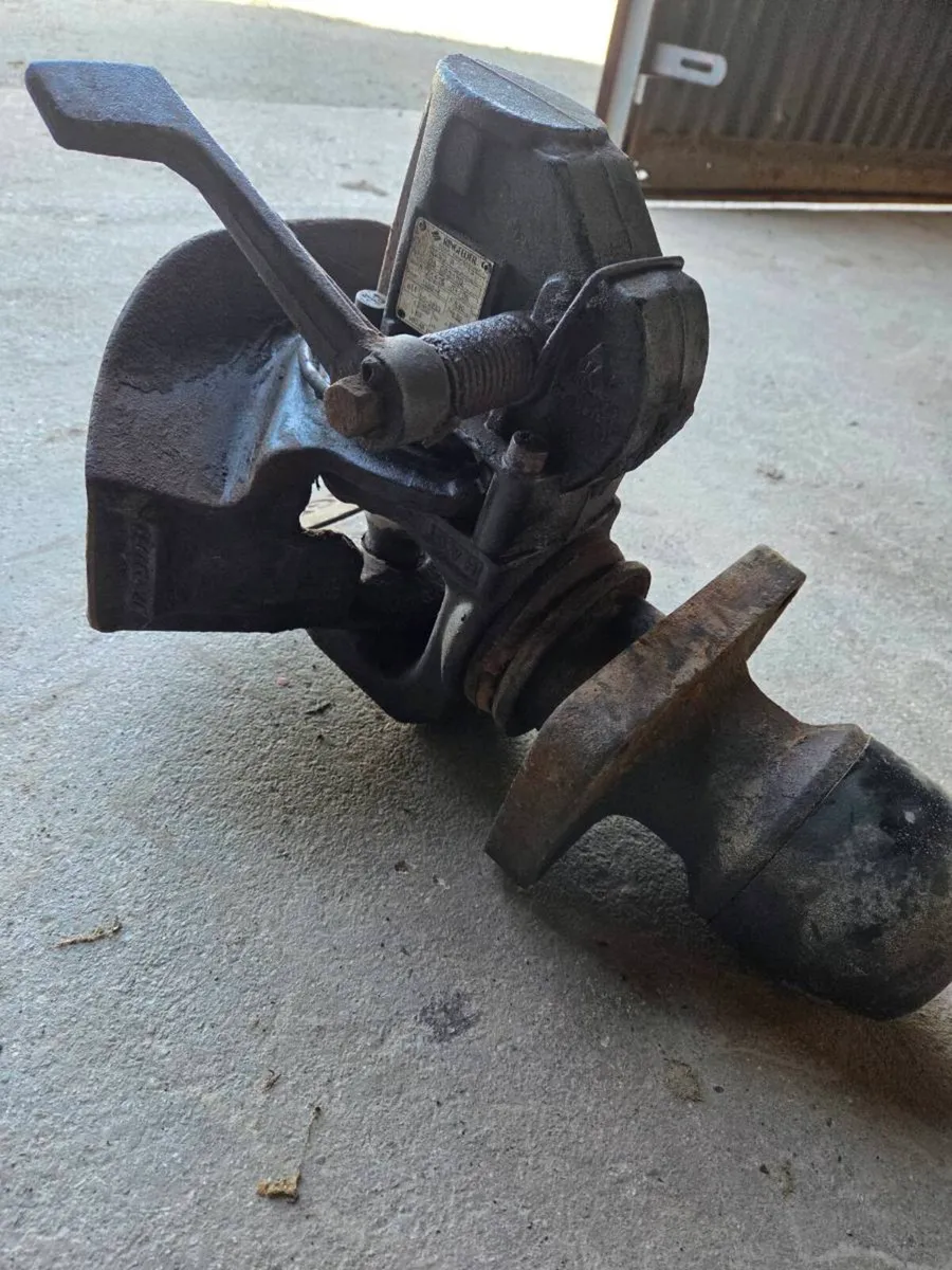 Drag Trailer Hitch - Image 3