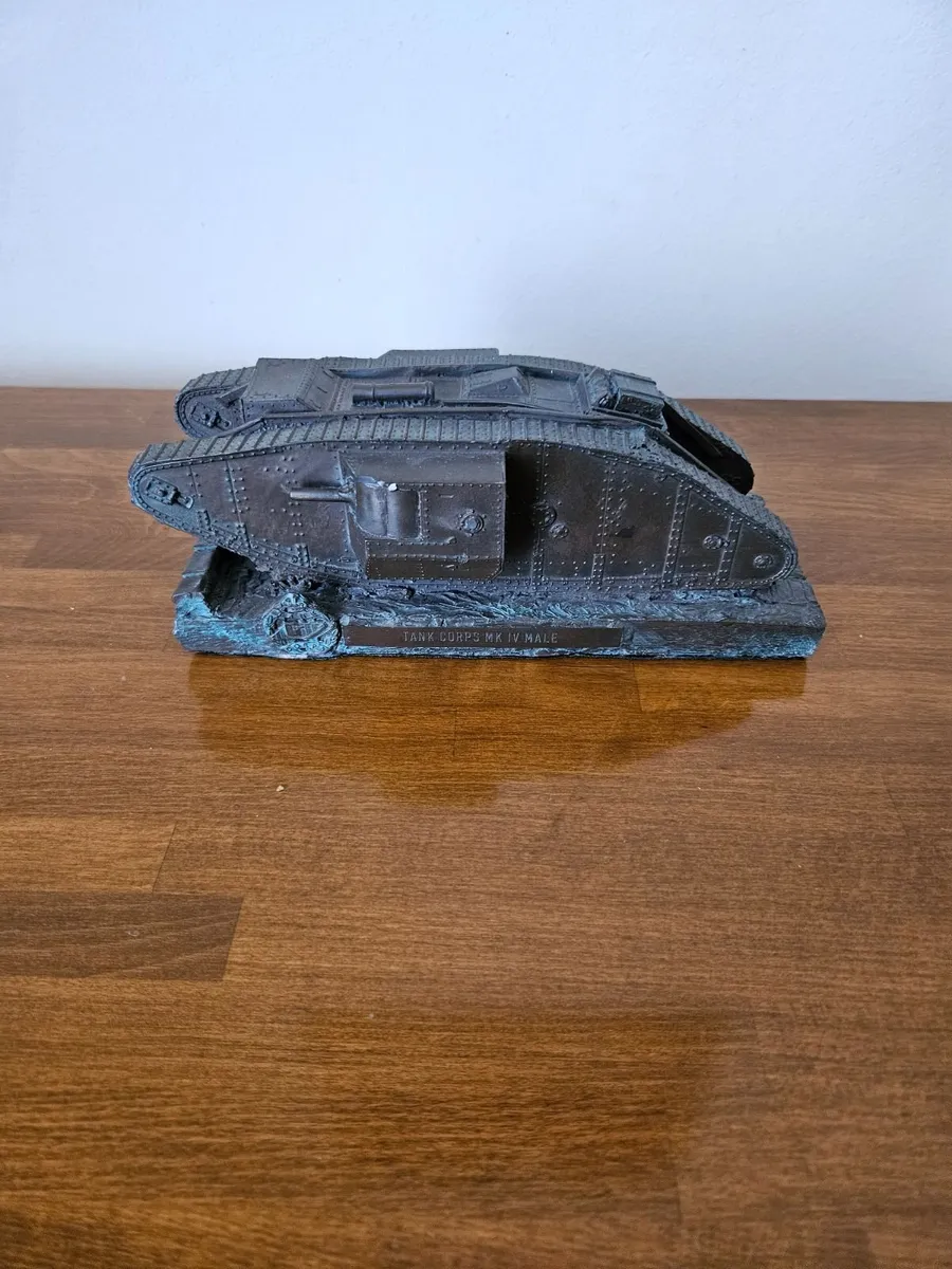 Vintage Cast Metal British WW1 Tank - Image 3