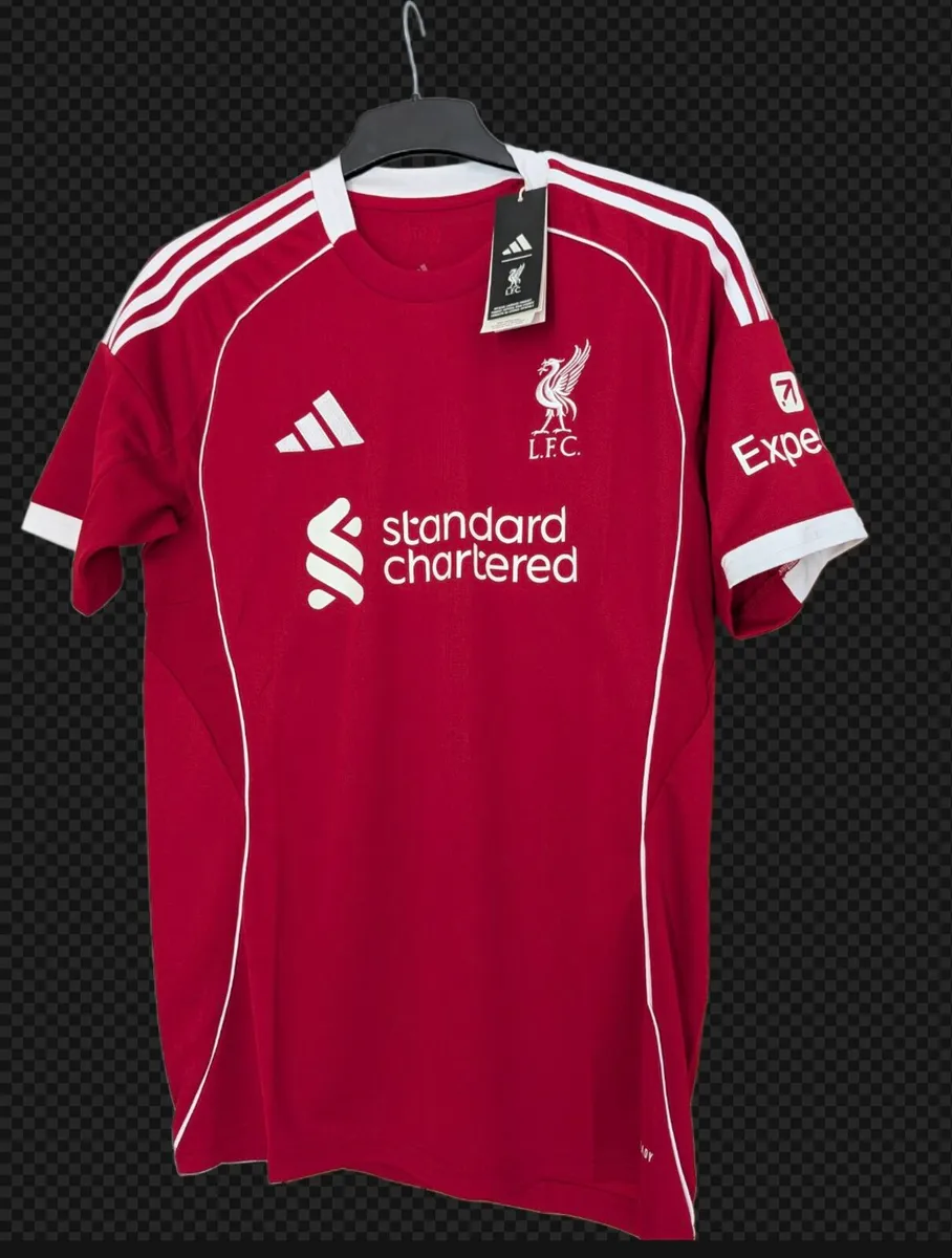 Rio Ngumoha Liverpool FC signed genuine Jersey 25/ - Image 2