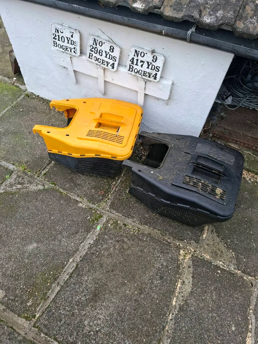 lawnmower  grass  boxes - Image 1