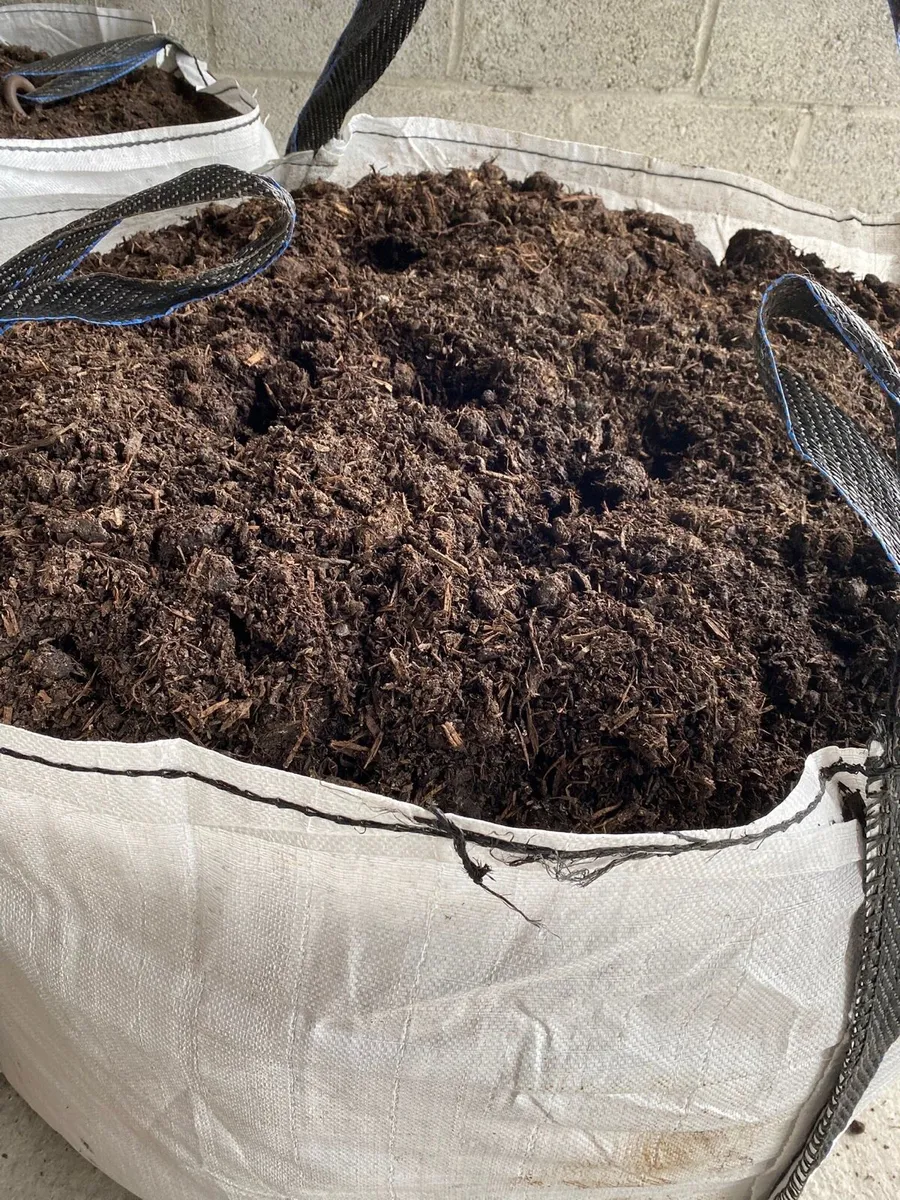 Bark mulch - Image 1