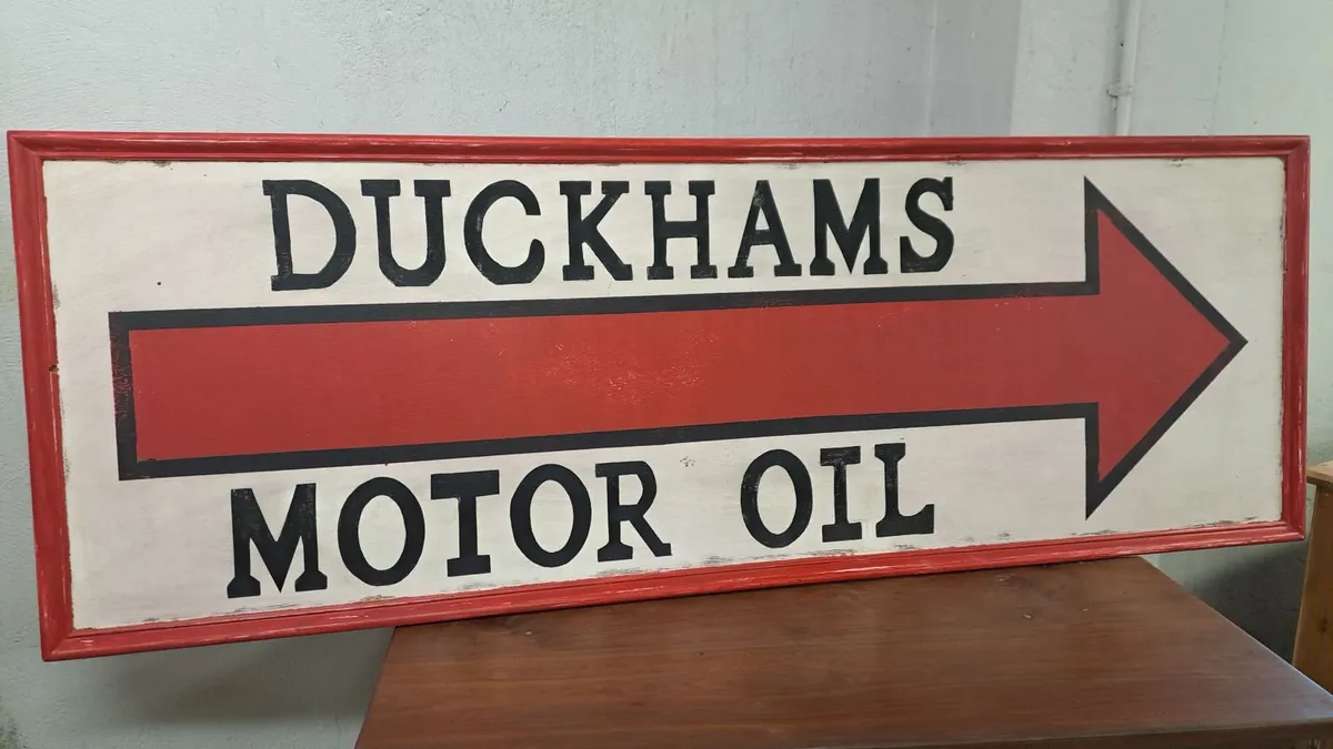 Large wooden vintage style duckhams oil sign - Image 1