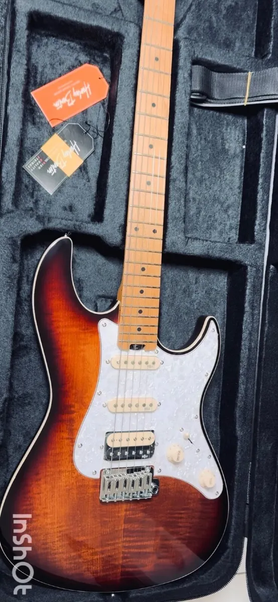 Stratocaster Modern + case. Harley Benton - Image 2