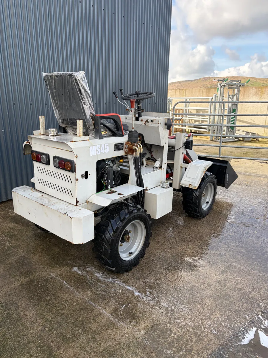 MMS MS45 Compact Loader - Image 3