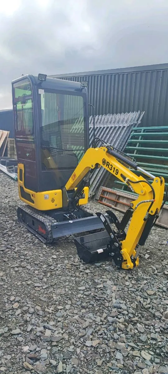 MINI DIGGER 1.2 TON NEW - Image 1