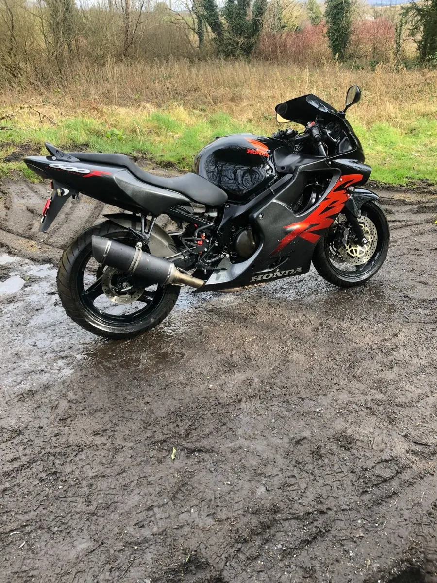 00 Honda CBR 600F - Image 2