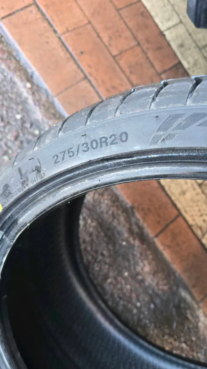 Tyre for sale - Image 1