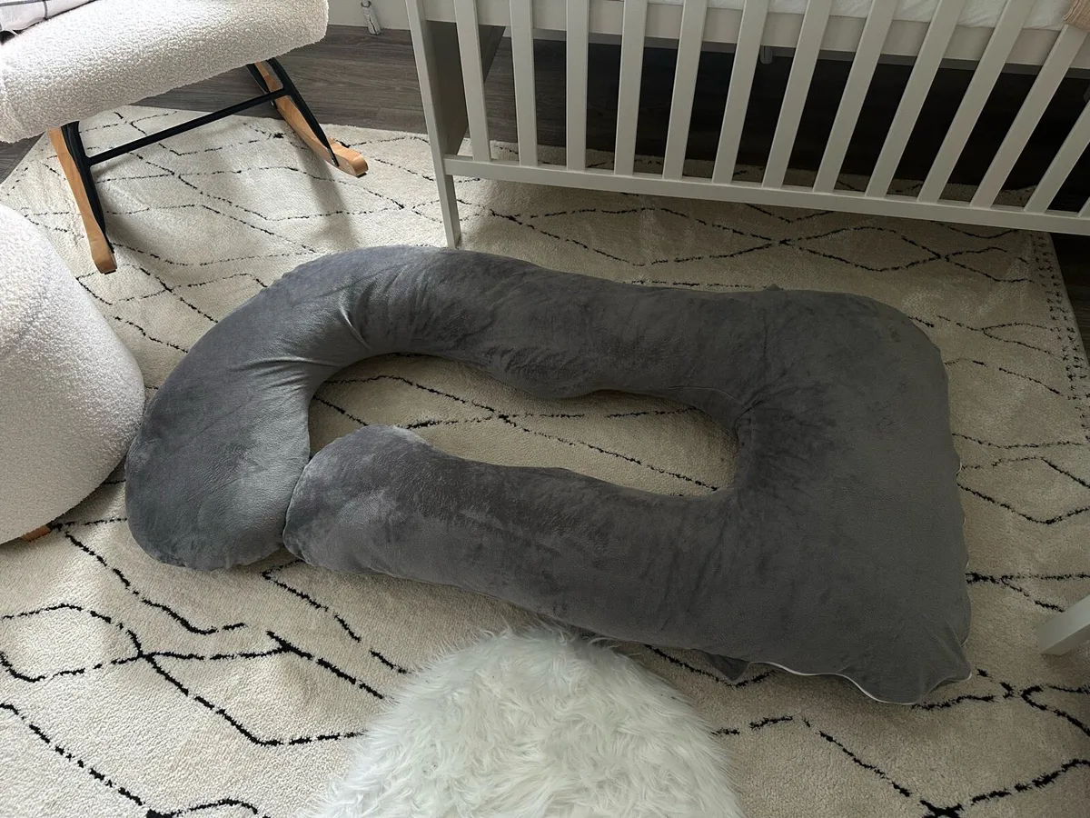 Pregnancy Maternity Pillow - Image 1