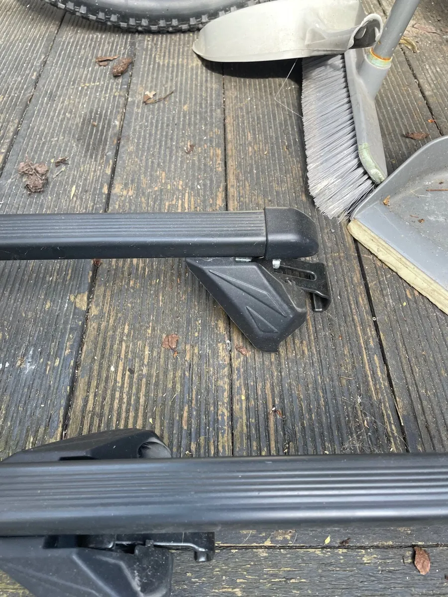Roof bars - Image 2