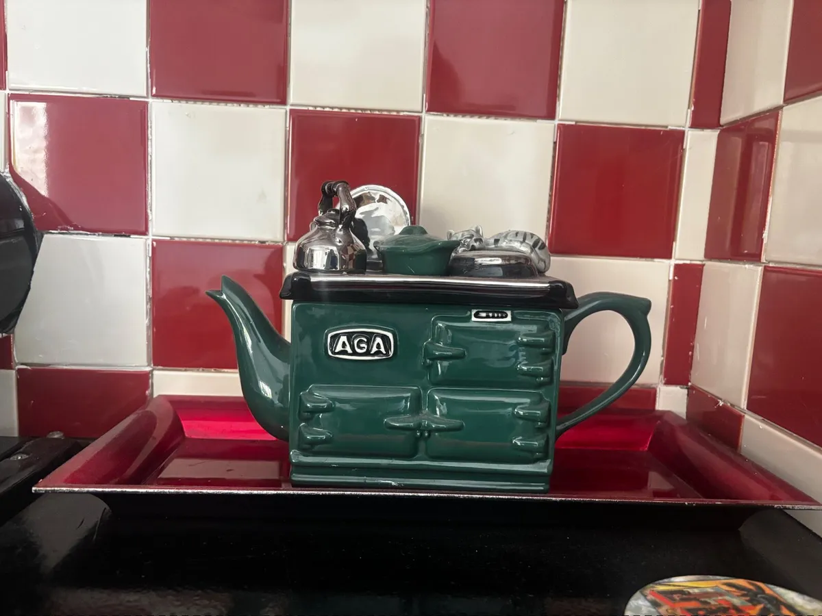 AGA teapot Green