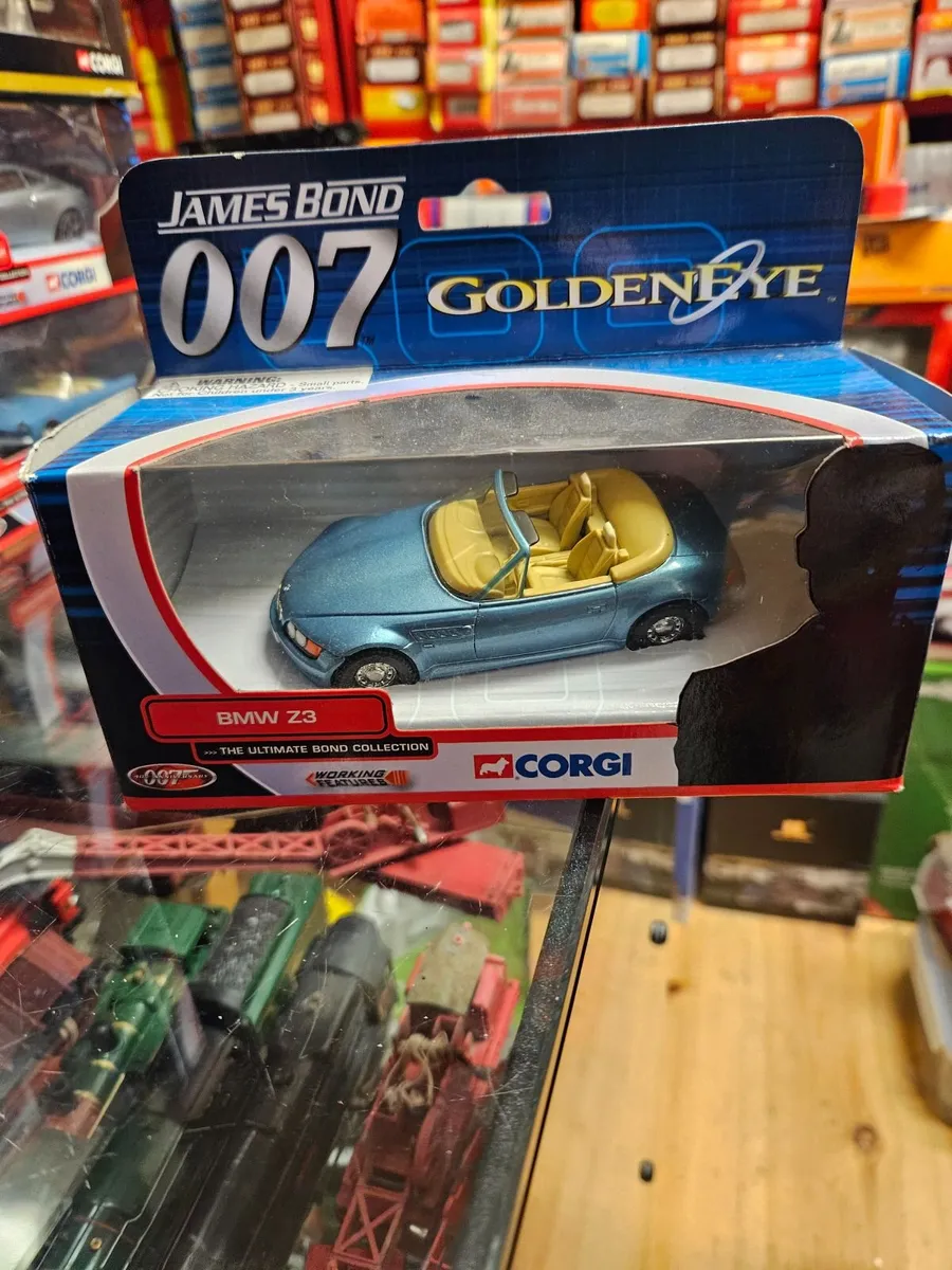 Corgi James Bond BMW